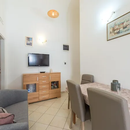 Old Writer - Two Bedroom With City View Dubrovnik